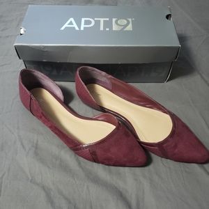 Apt 9 Pointed Flats